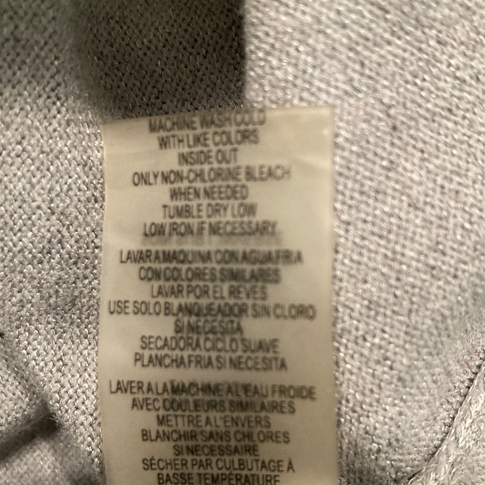 Calvin Klein Pink, White, and Gray Turtleneck Sweater. Size XL. - Picture 8 of 8